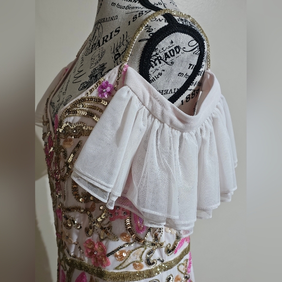 Mac Duggal V Neck Floral Embellished Gown with Flutter Sleeves - Picture 7 of 16